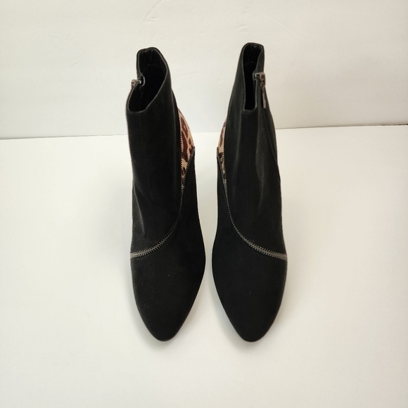 Kelly And Katie Faux Suede Leopard Print Pony Hair 4" Heel Ankle Boot Size 9 1/2 - Picture 3 of 13